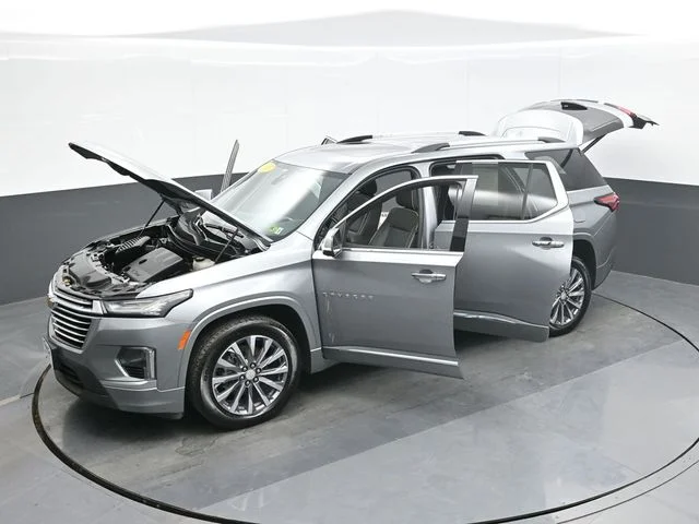 Used 2023 Gray Chevrolet Premier image 28