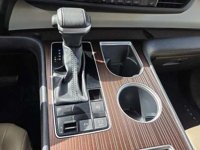 Used 2023 Blueprint Toyota XLE 8-Passenger image 17