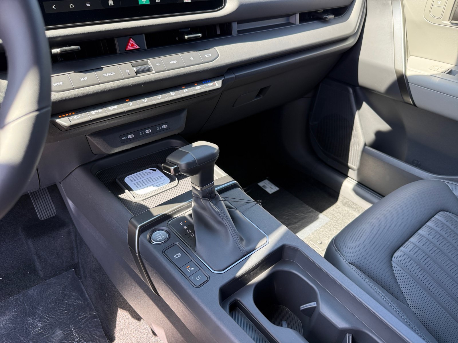 New 2027 Interstellar Gray Kia X-Line S image 13