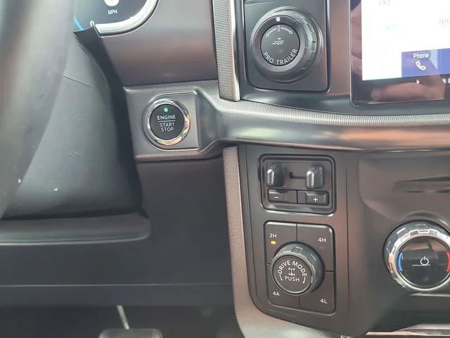 Used 2022 Blue Ford Platinum image 29