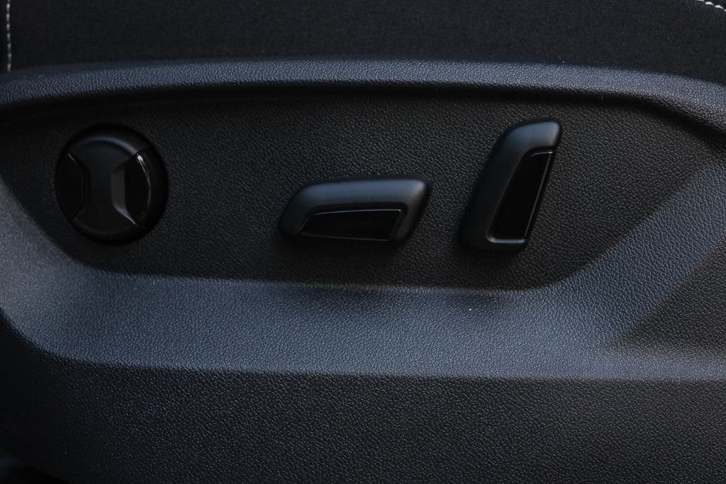 New 2026 Gray Volkswagen 2.0T SE w/Technology image 23