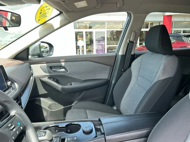 Used 2023 Gray Nissan SV image 29