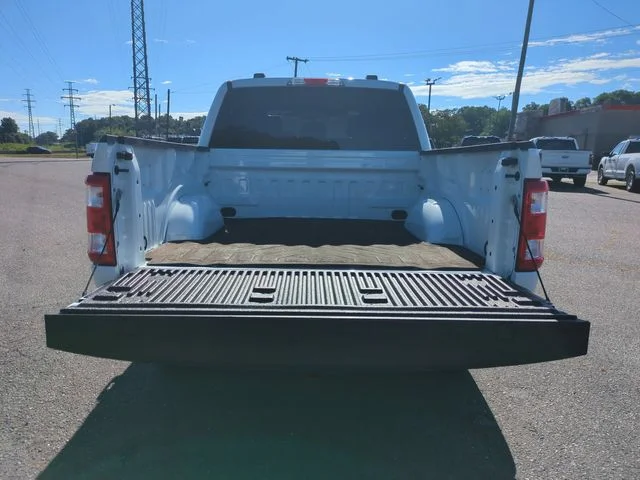 Used 2023 White Ford XL image 29