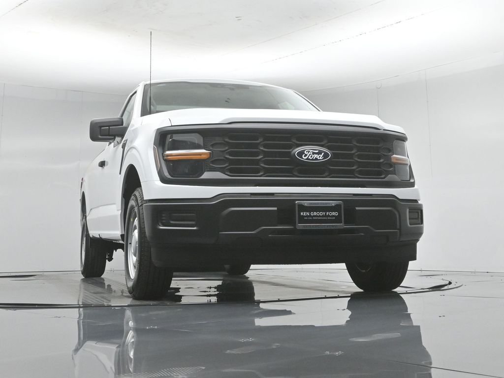 New 2026 Oxford White Ford XL image 43