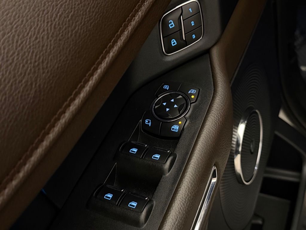 Used 2020 Star White Metallic Tri-Coat Ford King Ranch image 22