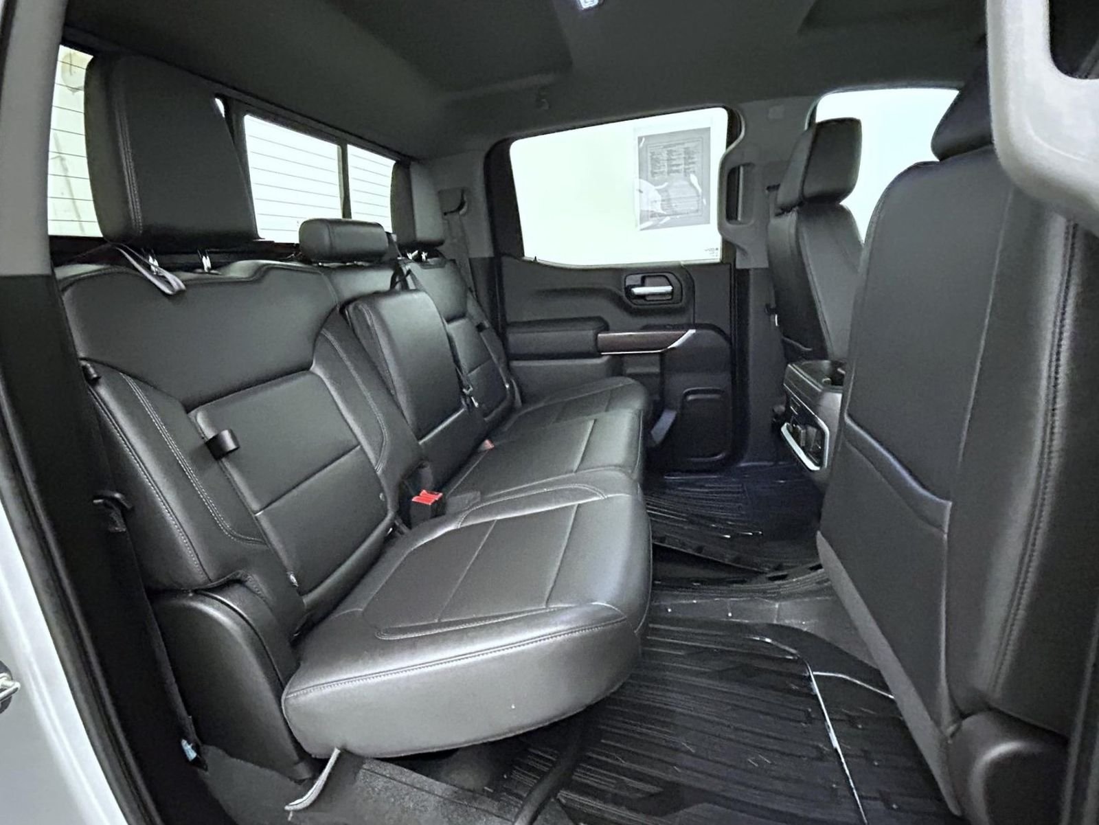 Used 2021 Silver GMC SLT image 18