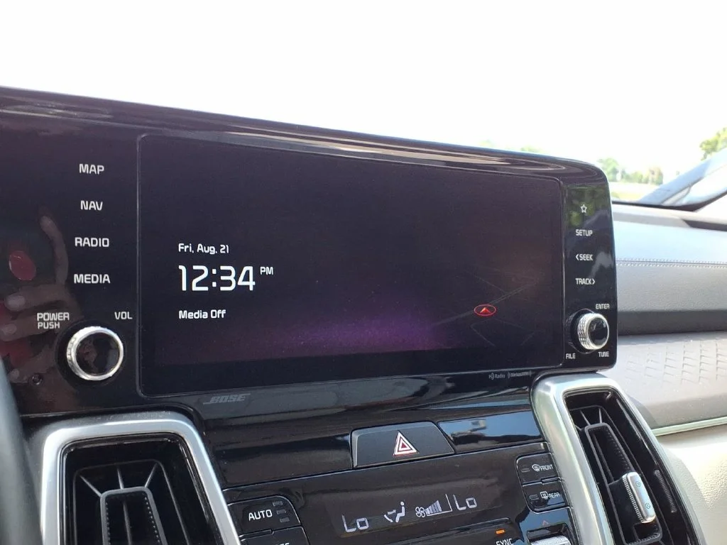 Used 2023 Steel Gray Kia SX Prestige image 7