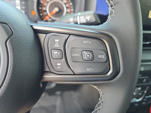 New 2026 Hydro Blue Pearl-Coat Exterior Paint Jeep Sport S image 22