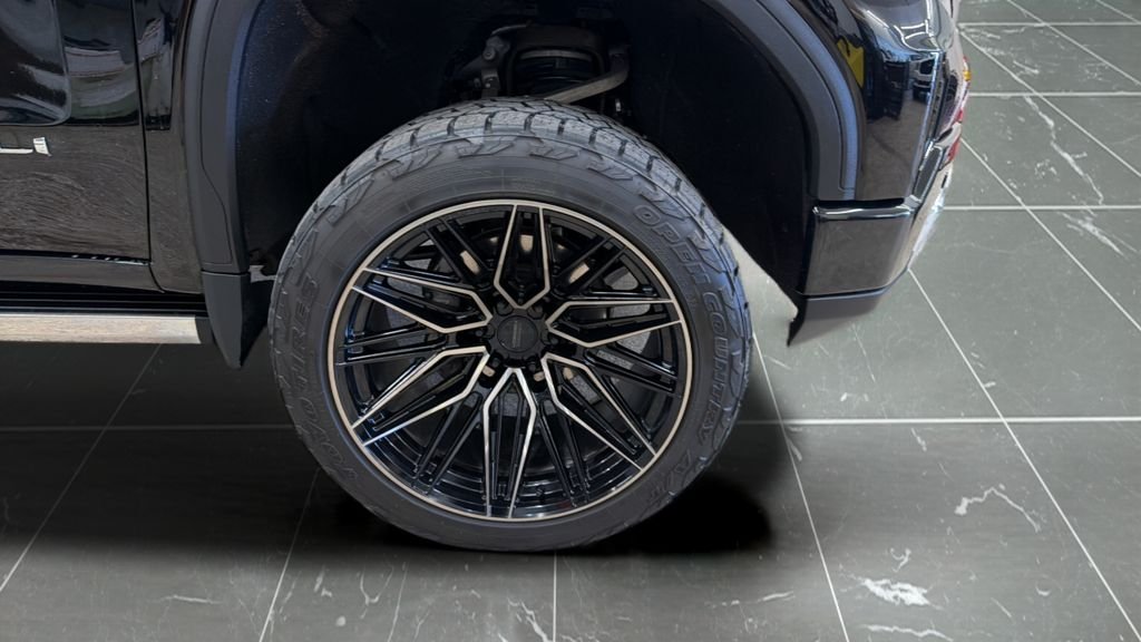 Used 2023 Black GMC Denali Ultimate image 25
