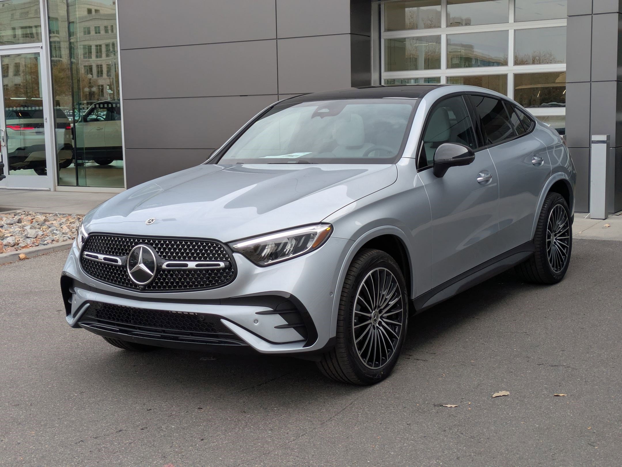 New 2026 Cirrus Silver Metallic Mercedes-Benz GLC 300 image 26