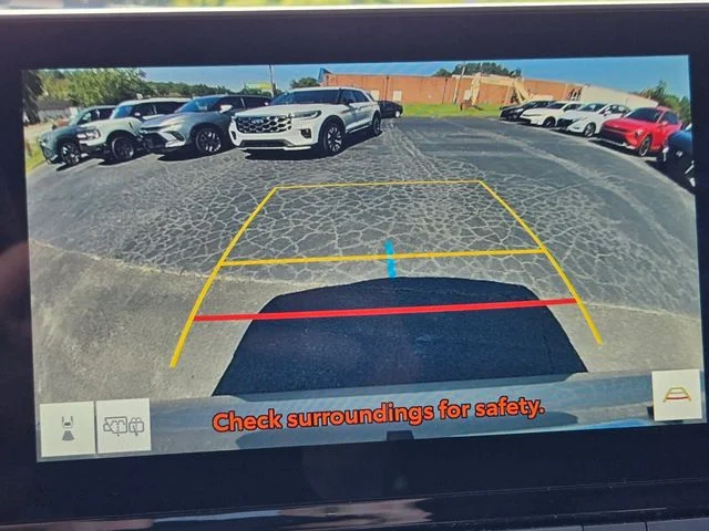 Used 2025 Silver Toyota XLE image 28