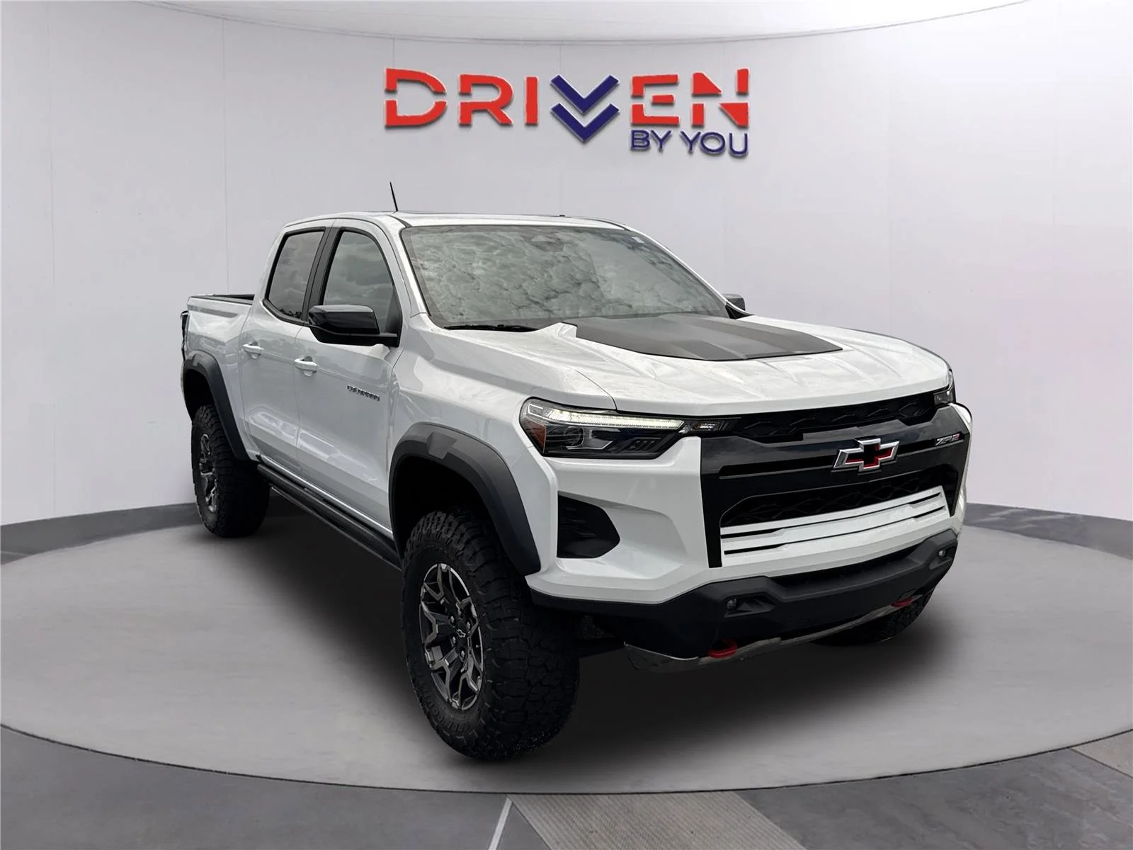 Used 2023 Summit White Chevrolet ZR2 image 2