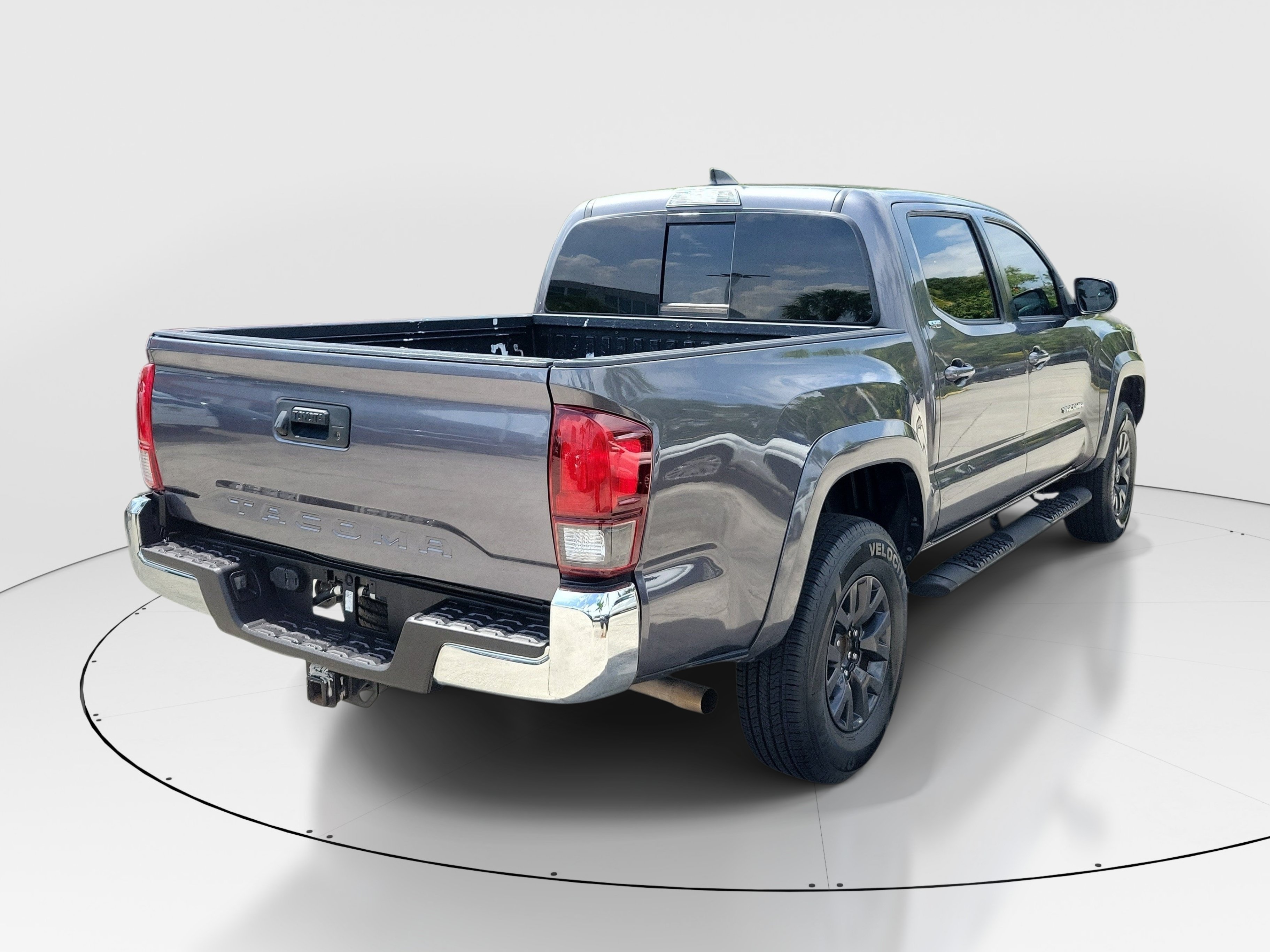 Used 2021 Magnetic Gray Metallic Toyota SR5 image 6
