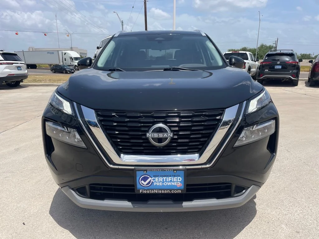 Used 2023 Black Nissan SV image 8