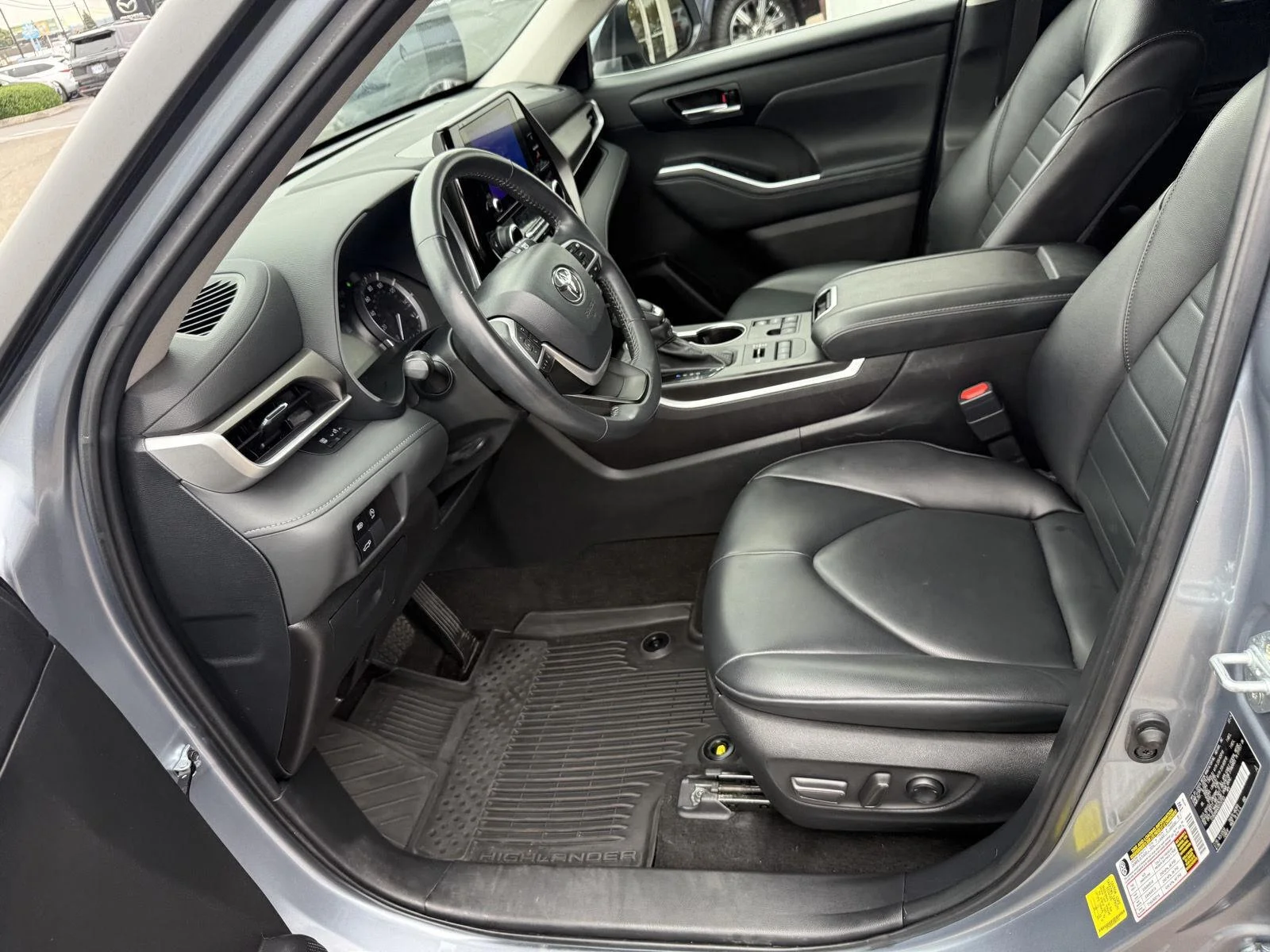 Used 2024 Moon Dust Toyota XLE image 12