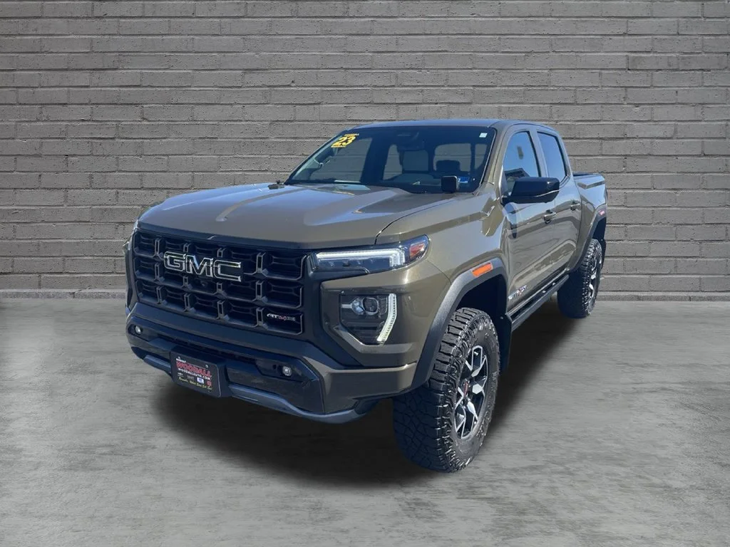 2023 GMC Canyon