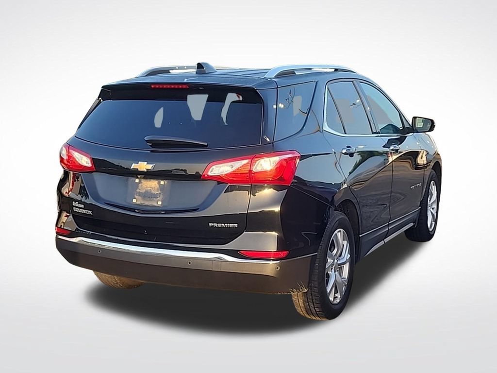 Used 2019 MOSAIC BLACK METALLIC Chevrolet Premier image 2