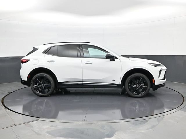 New 2026 Summit White Buick Sport Touring image 4