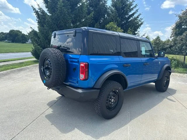 New 2026 Velocity Blue Metallic Ford Big Bend® image 4