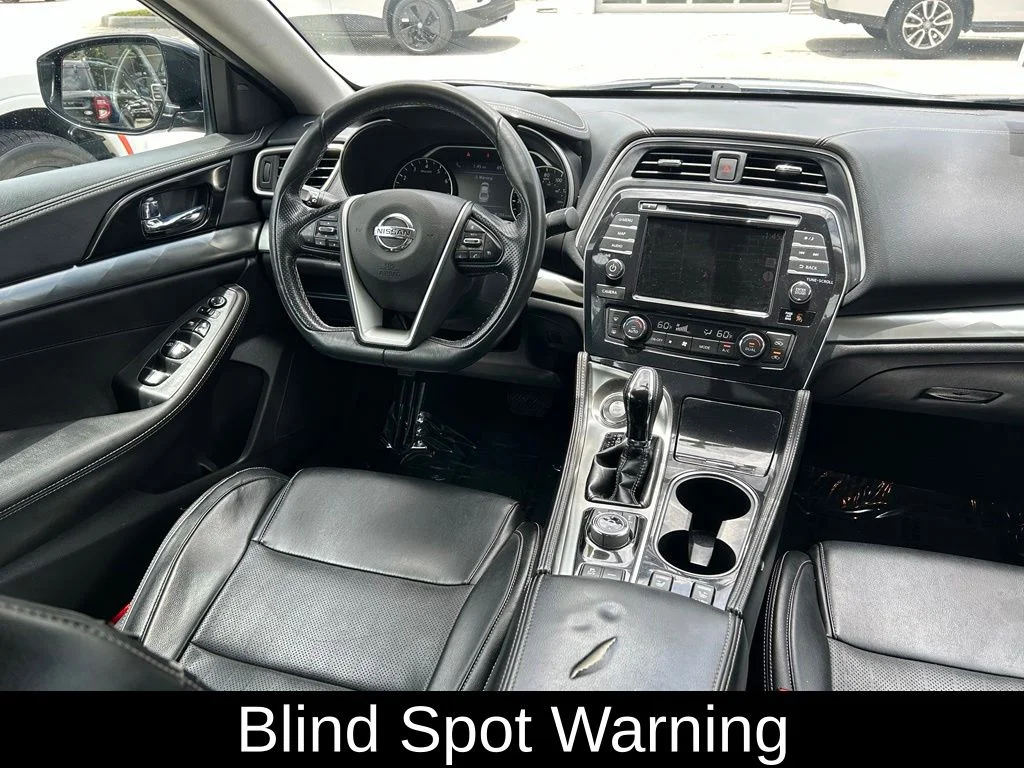 Used 2019 Gun Metallic Nissan 3.5 SV image 9