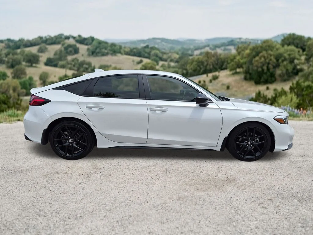 Used 2025 White Honda Sport image 11