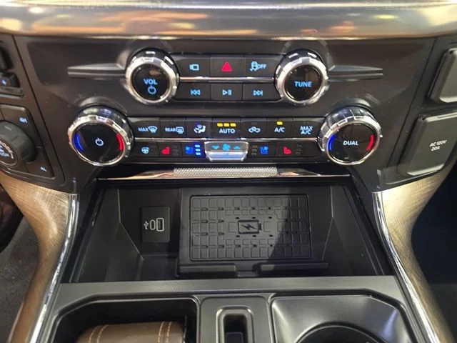 New 2026 Agate Black Metallic Ford King Ranch® image 34