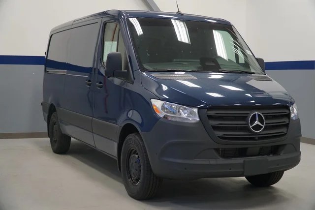 2026 Mercedes-Benz Sprinter 2500 Cargo 144 WB
