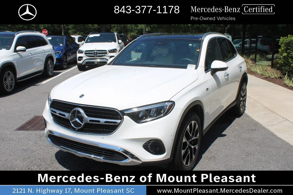 Certified Used 2025 Polar White Mercedes-Benz GLC 350e image 16