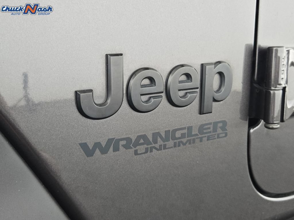Used 2021 Gray Jeep Sport Altitude 4x4 image 35