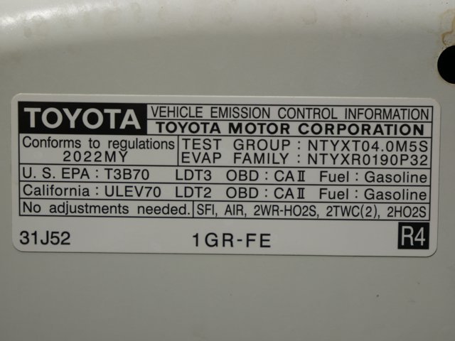 Certified Used 2022 Blizzard Pearl Toyota Limited image 33