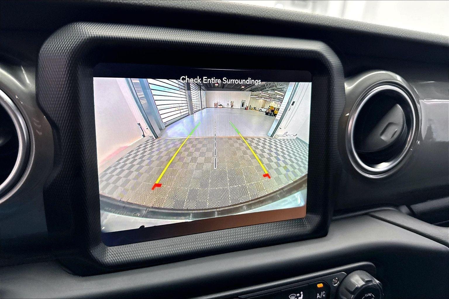 2023 Jeep Wrangler 4-Door Sahara - Photo 14