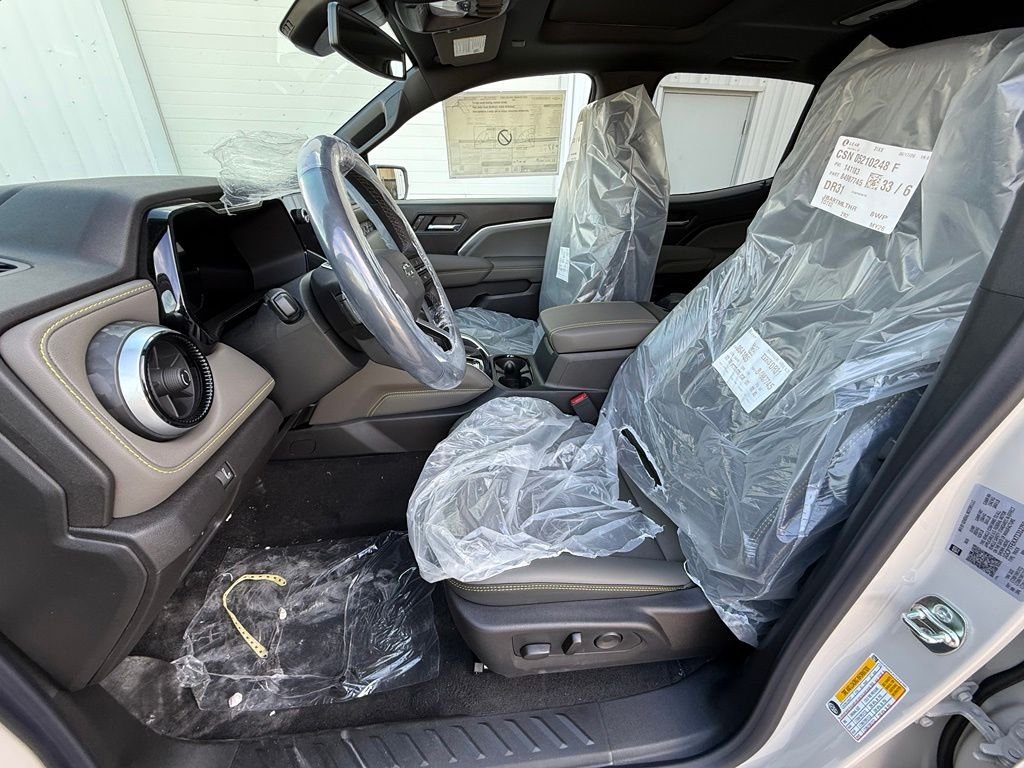 2026 Chevrolet Colorado ZR2 - Photo 9
