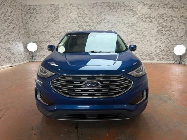 Used 2020 Atlas Blue Metallic Ford SEL image 2