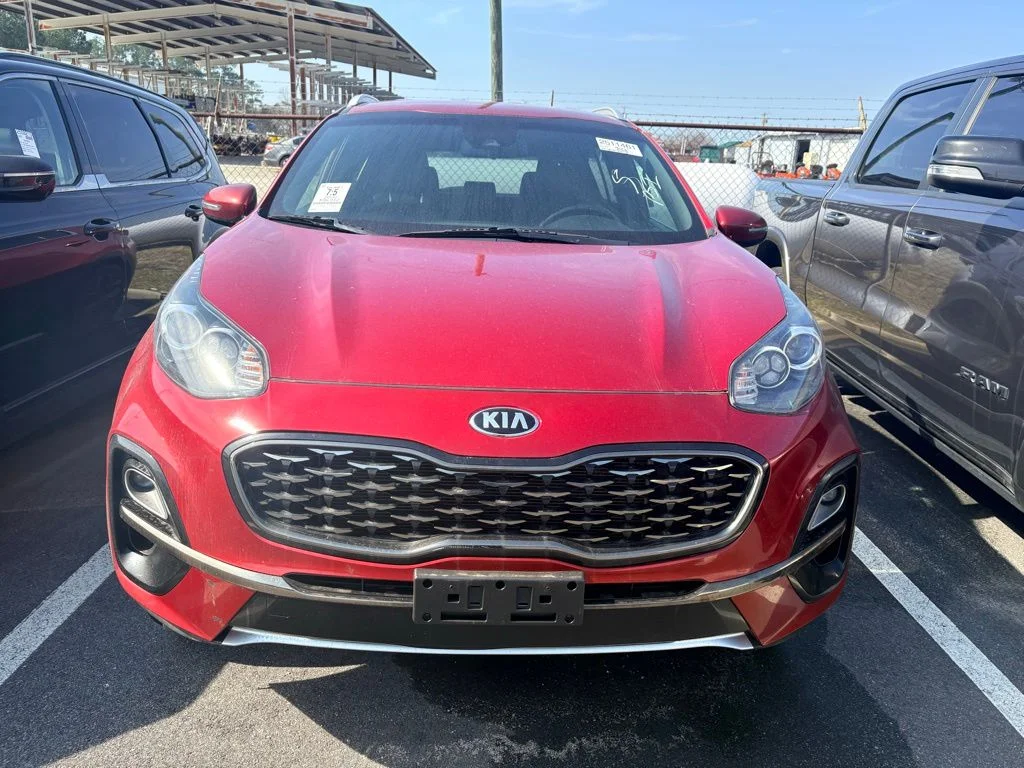 Used 2020 Red Kia S image 2