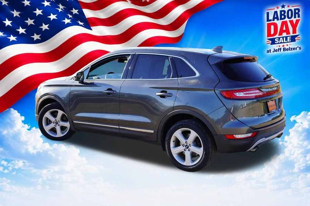 Certified Used 2017 Gray Lincoln Premiere image 8