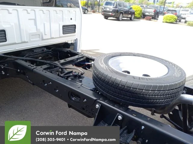 New 2026 Oxford White Ford XL image 26