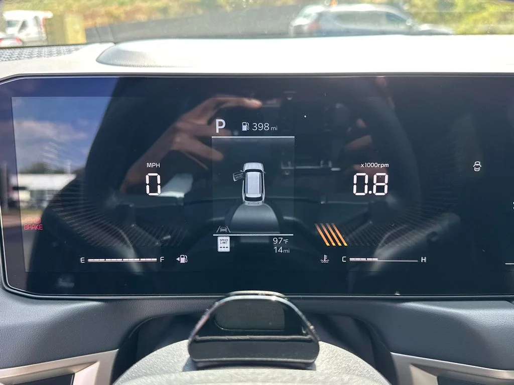 New 2027 Black Kia EX image 28