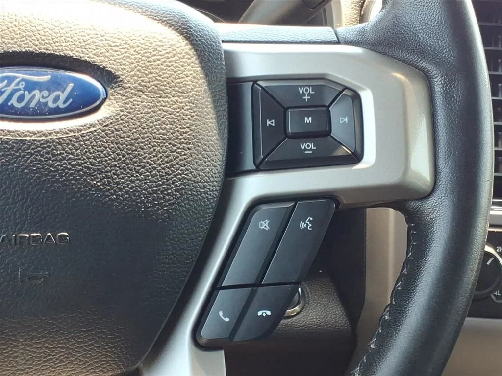Used 2018 Red Ford Lariat image 12