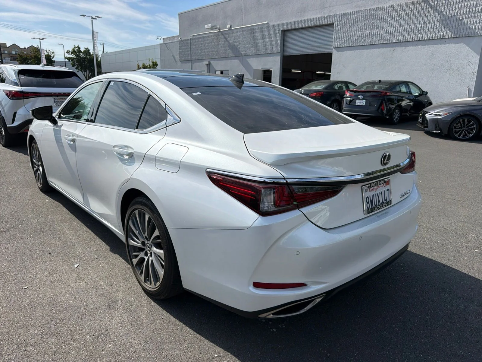 Certified Used 2021 EMINENT WHITE PEARL Lexus 350 image 4