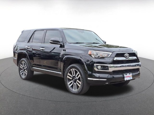 Used 2016  Toyota Limited image 1