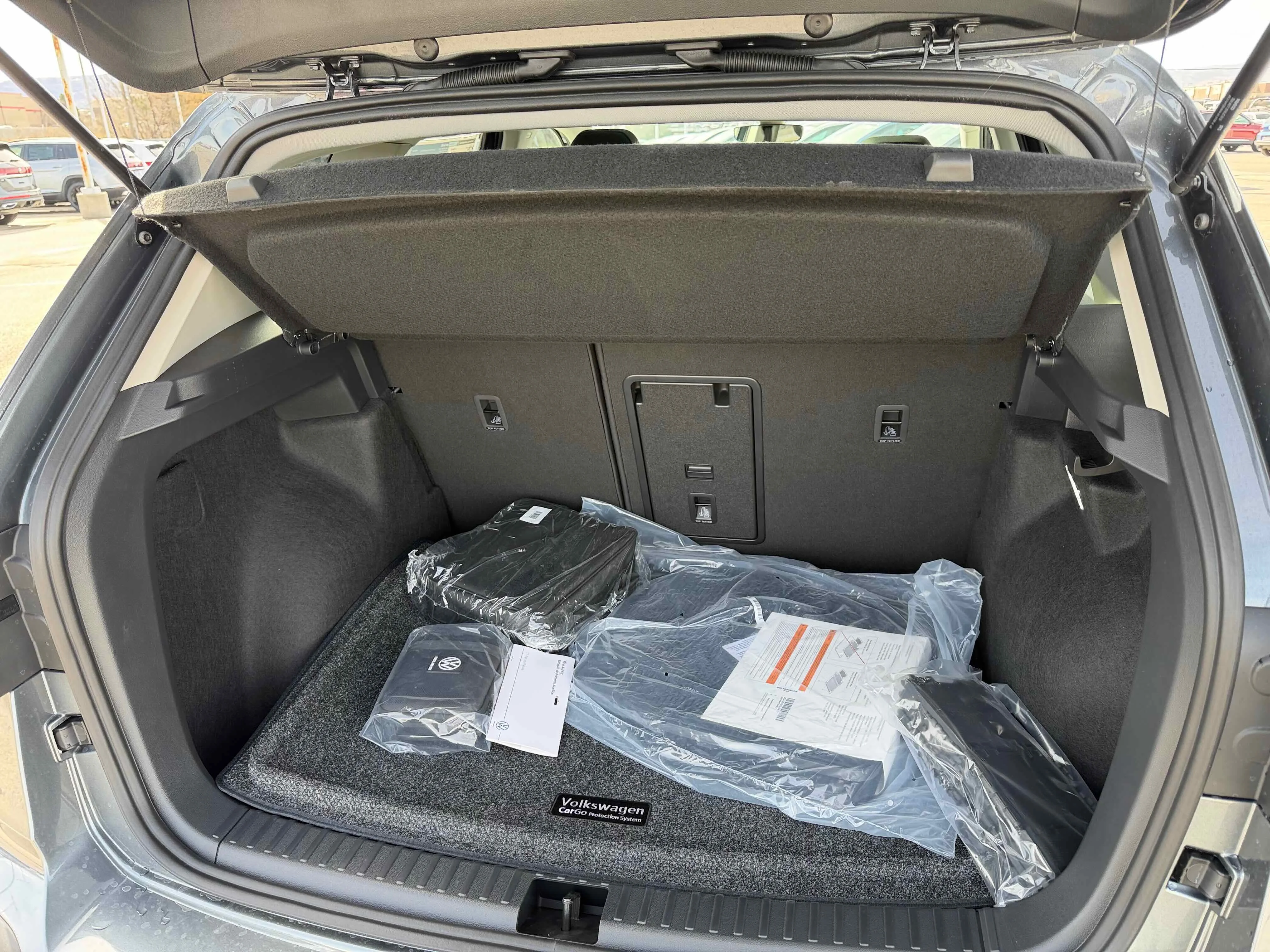 New 2026 Platinum Gray Volkswagen SEL image 31