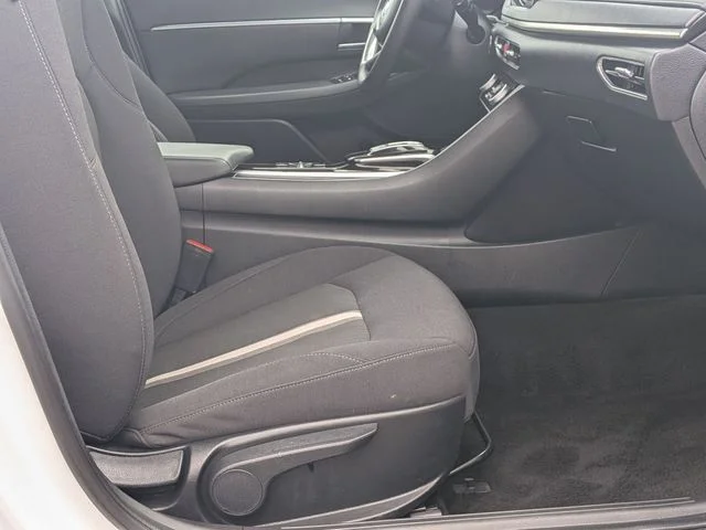 Certified Used 2022 Gray Hyundai SEL image 25