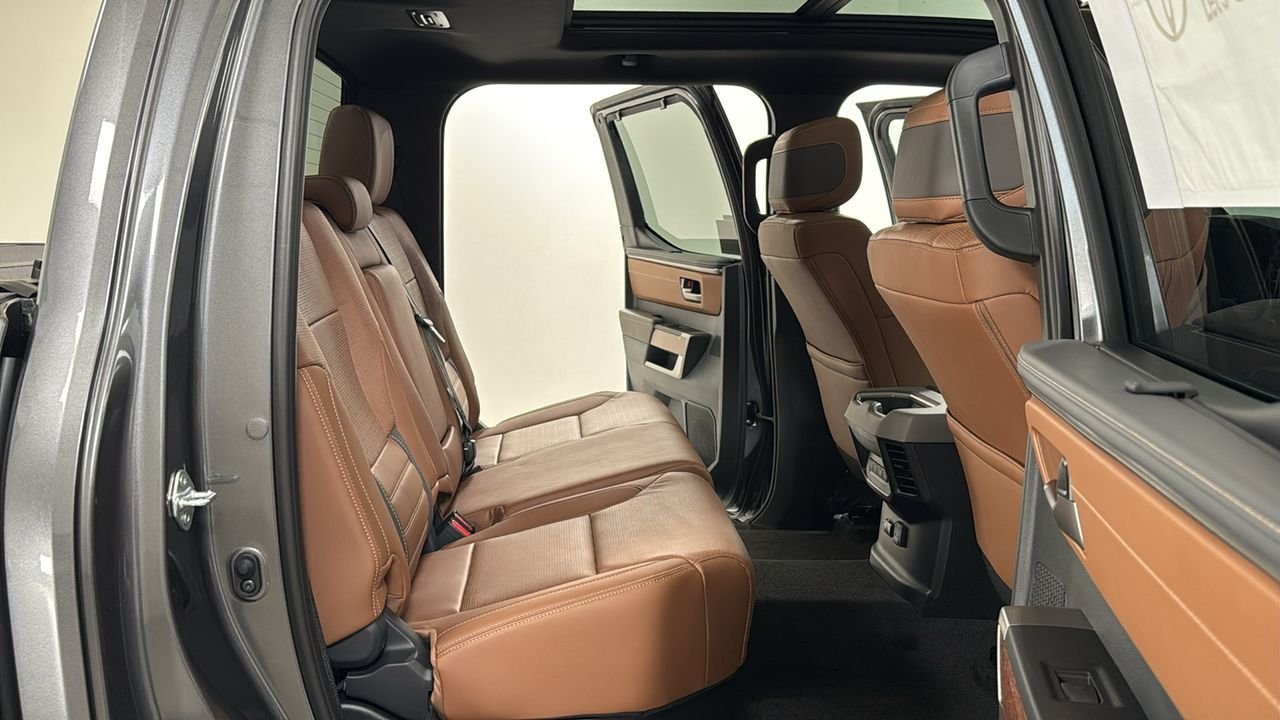 2026 Toyota Tundra 1794 Edition - Photo 17