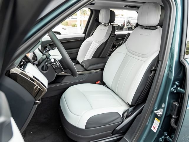 New 2026 Giola Green Land Rover Dynamic SE image 13