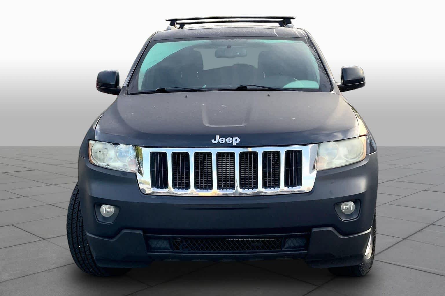 Used 2012 Maximum Steel Metallic Jeep Laredo image 3