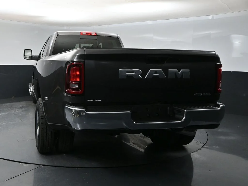 New 2026 Gray Ram Tradesman image 3