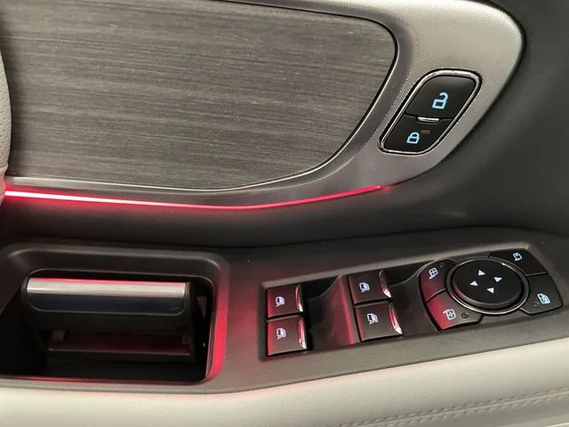 New 2026 Glacier Gray Metallic Tri-Coat Ford MAX Platinum® image 13