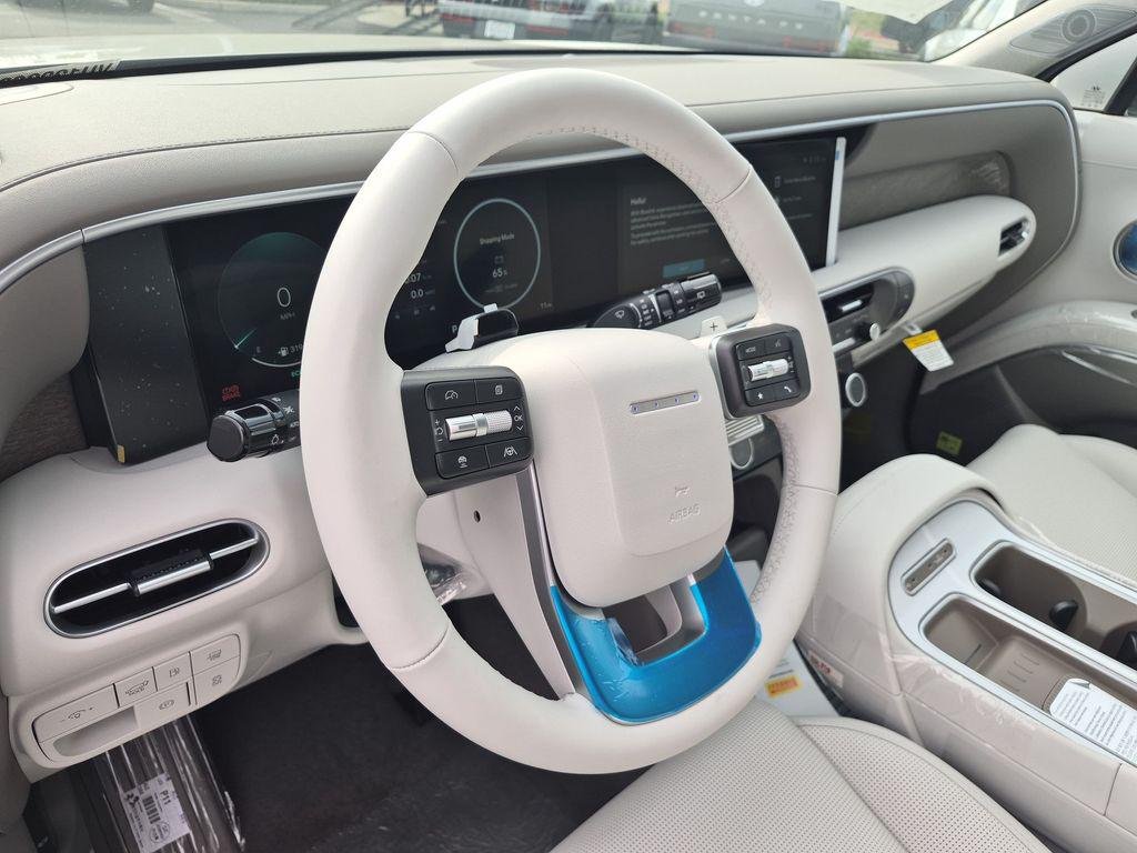 New 2027 Silver Hyundai Limited image 18