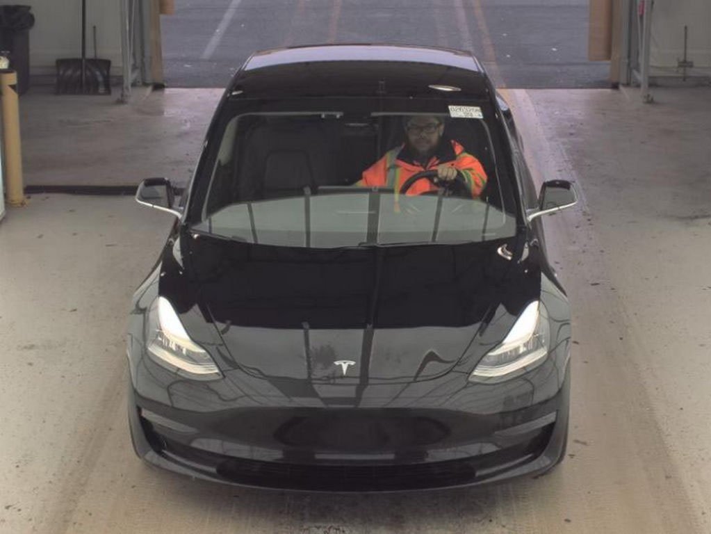 Used 2019 Tesla Model 3 Long Range with VIN 5YJ3E1EB5KF388961 for sale in Parma, OH