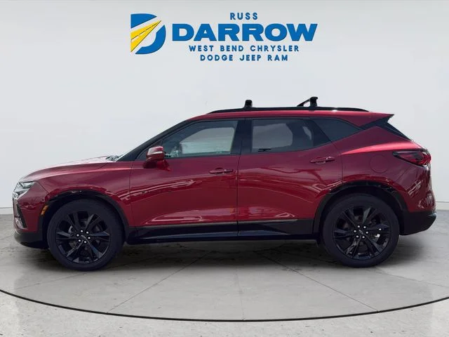 Used 2019 Red Chevrolet RS image 2